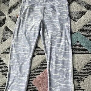 NWT Jockey Cropped Camo Women Leggings